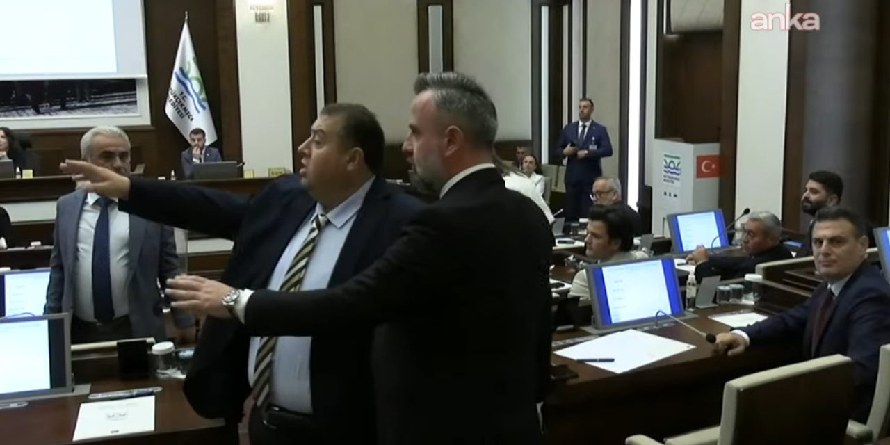 Büyükçekmece Belediye Meclisi'nde başkan seçilirken kavga çıktı! "Hasta hareket yapmasın"