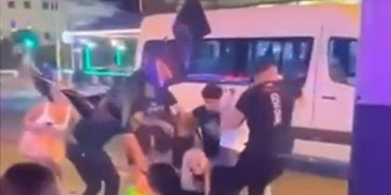 Turistlerle hesap krizi kavgaya döndü! "Hepiniz alt seviye insanlarsınız"