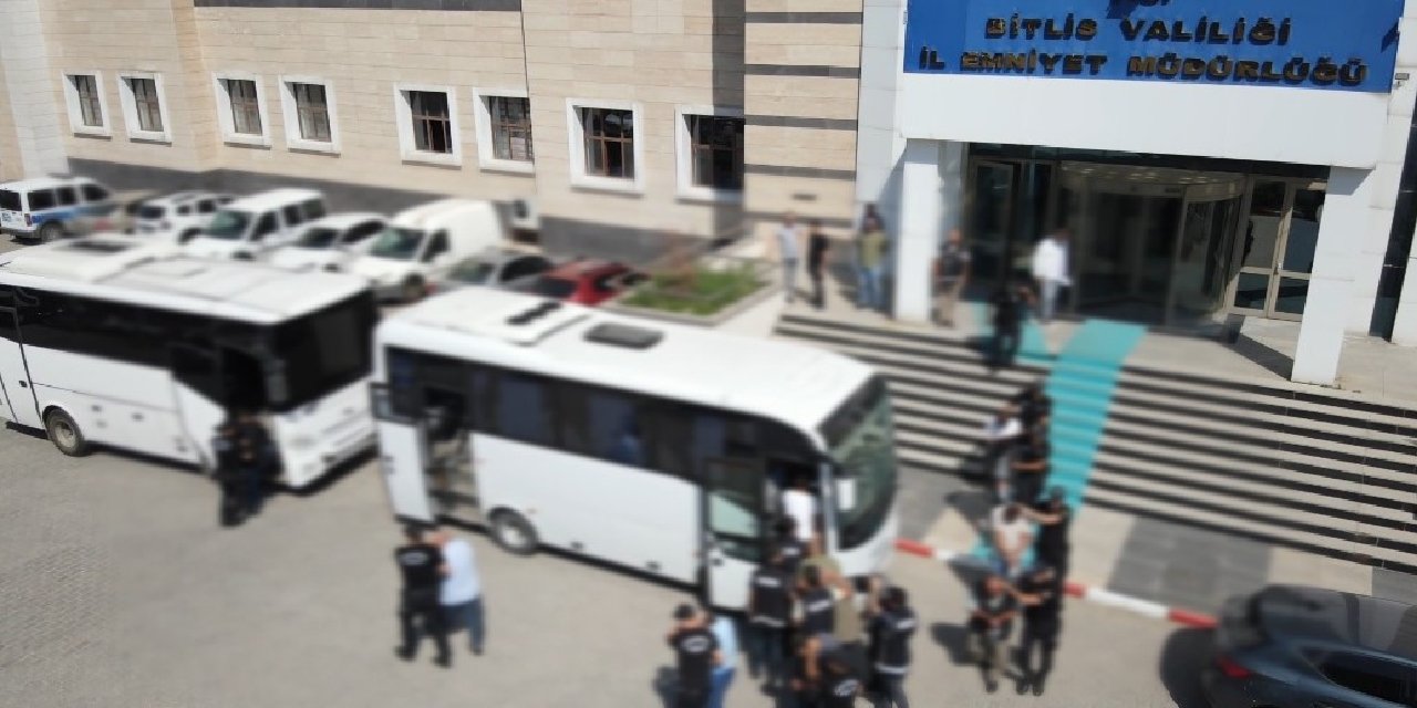 6 ilde suç örgütlerine operasyon: 4 kişi tutuklandı