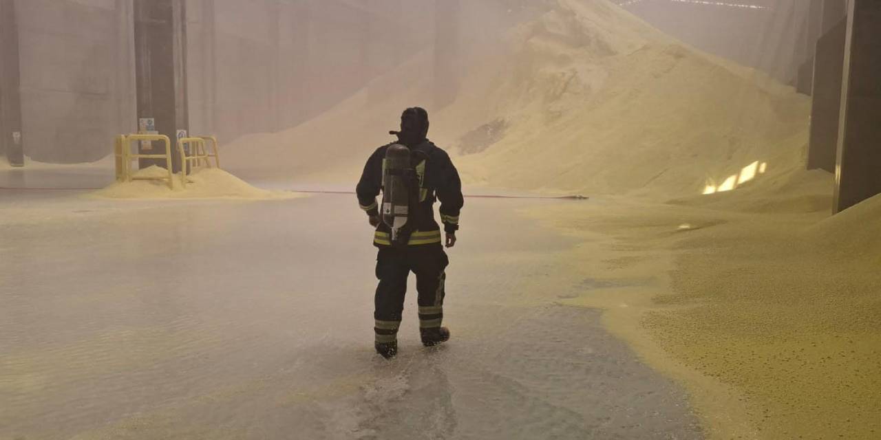 Bor fabrikasında korkutan yangın! 2 işçi hastaneye kaldırıldı