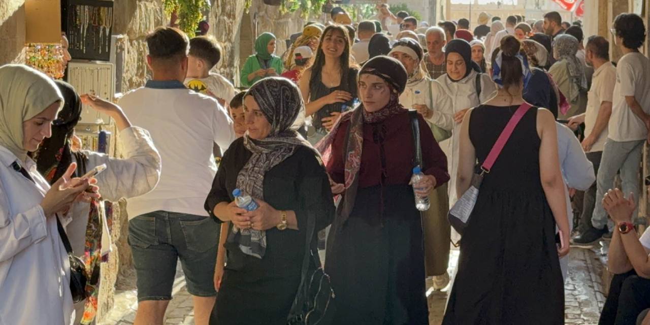 45 derece sıcağa aldırış etmediler: Akın akın geldiler