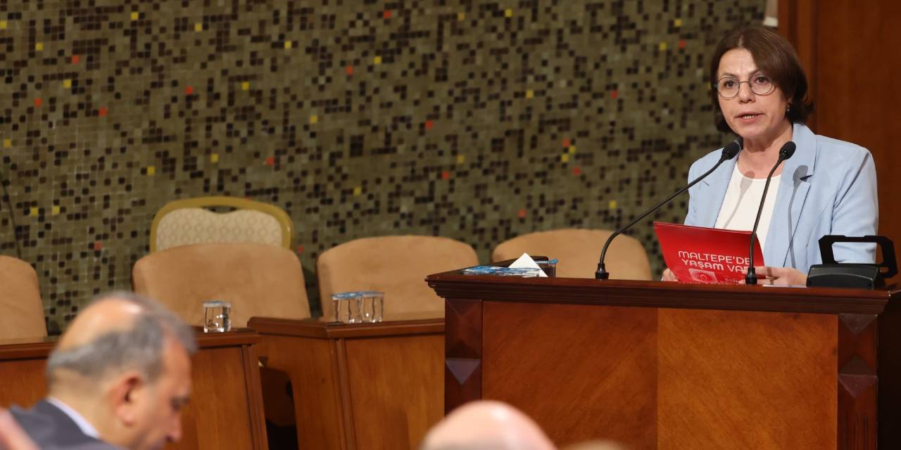 CHP'li Belediye Başkanı: Düşman askeri muamelesi görüyoruz