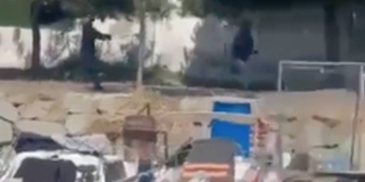 İstanbul'un göbeğindeki çatışmada saldırganlar yakalandı