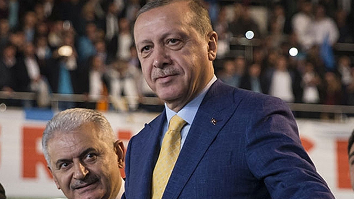 23 Haziran akşamı Binali Yıldırım'ın ağlama sebebi Erdoğan mı?