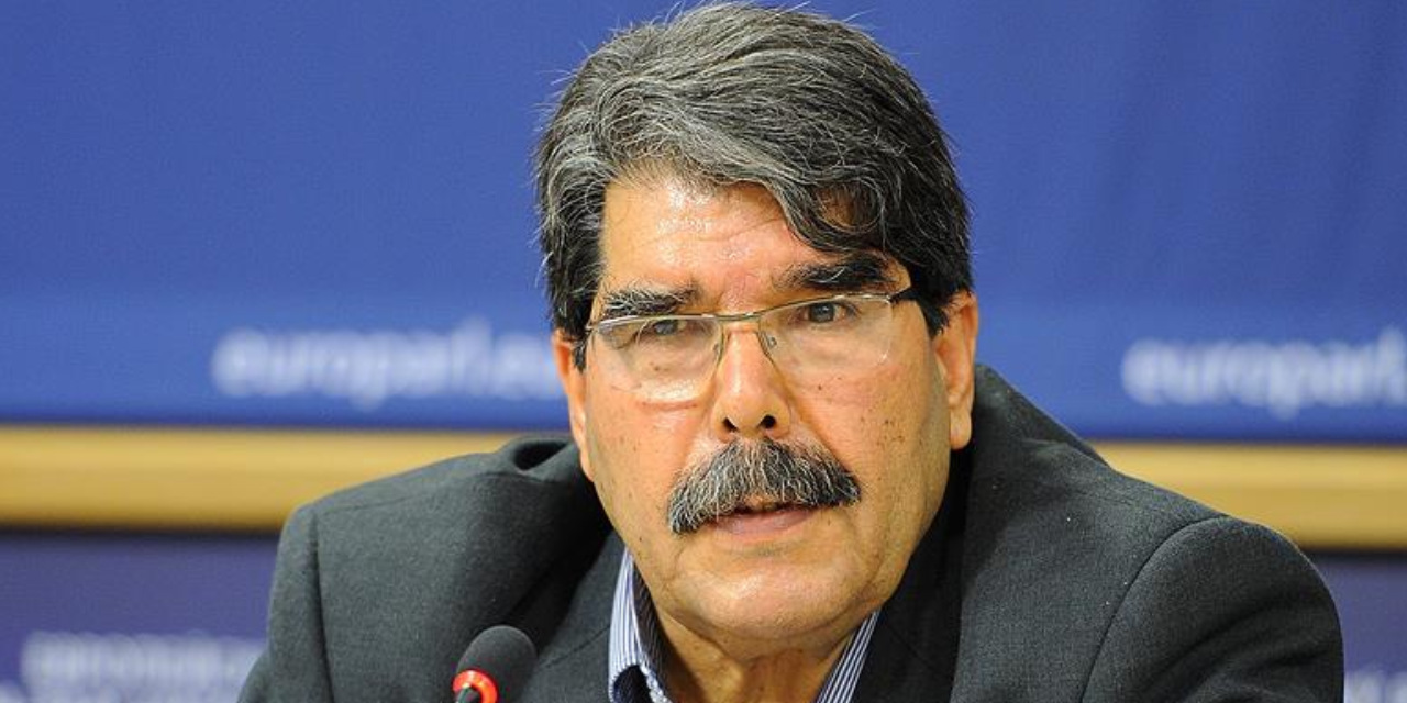 Salih Müslim'den Şara'ya anayasa resti