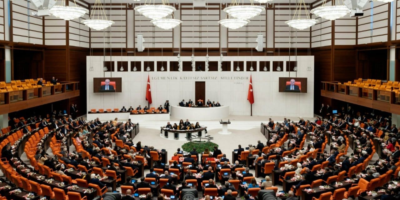 Türkiye İsrail'in Şam saldırısını kınadı