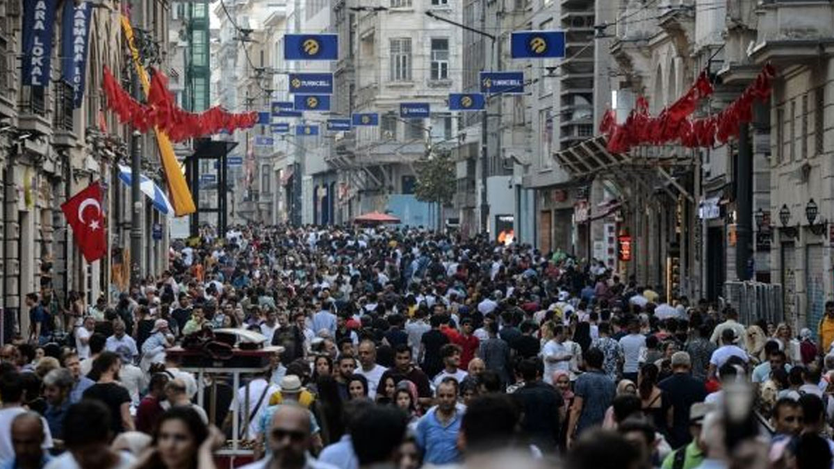 Türkiye'de yaşayan Suriyeli sayısı açıklandı