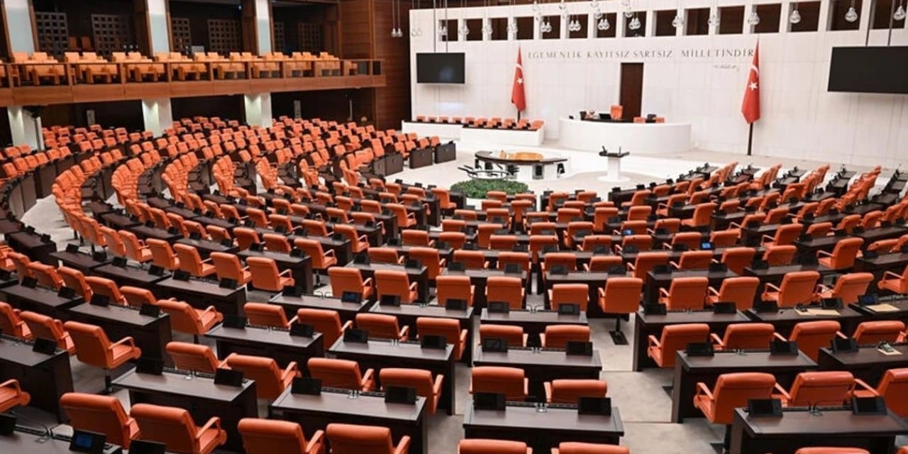 İmralı Süreci'nde komisyon son aşamasında! AKP, MHP, DEM Parti ve CHP'nin teklifi ortaya çıktı