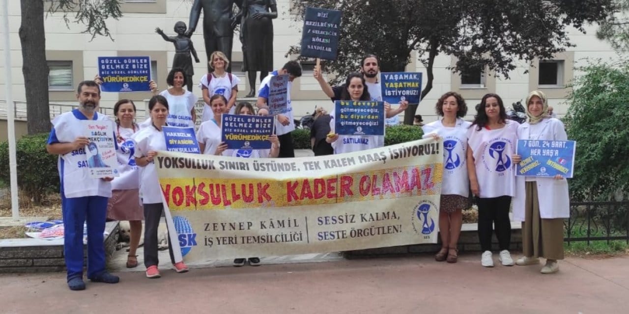 Sağlık emekçileri Zeynep Kamil hastanesinin önüne çağrı yaptı: 'Bu hastanede mobbing, darp, saldırganı ödüllendirme var'