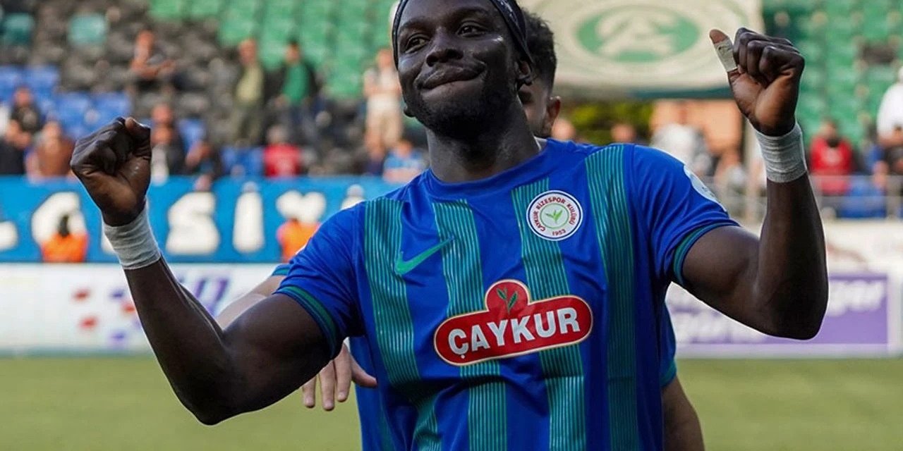 Ali Sowe 3 yıllık imzayı attı