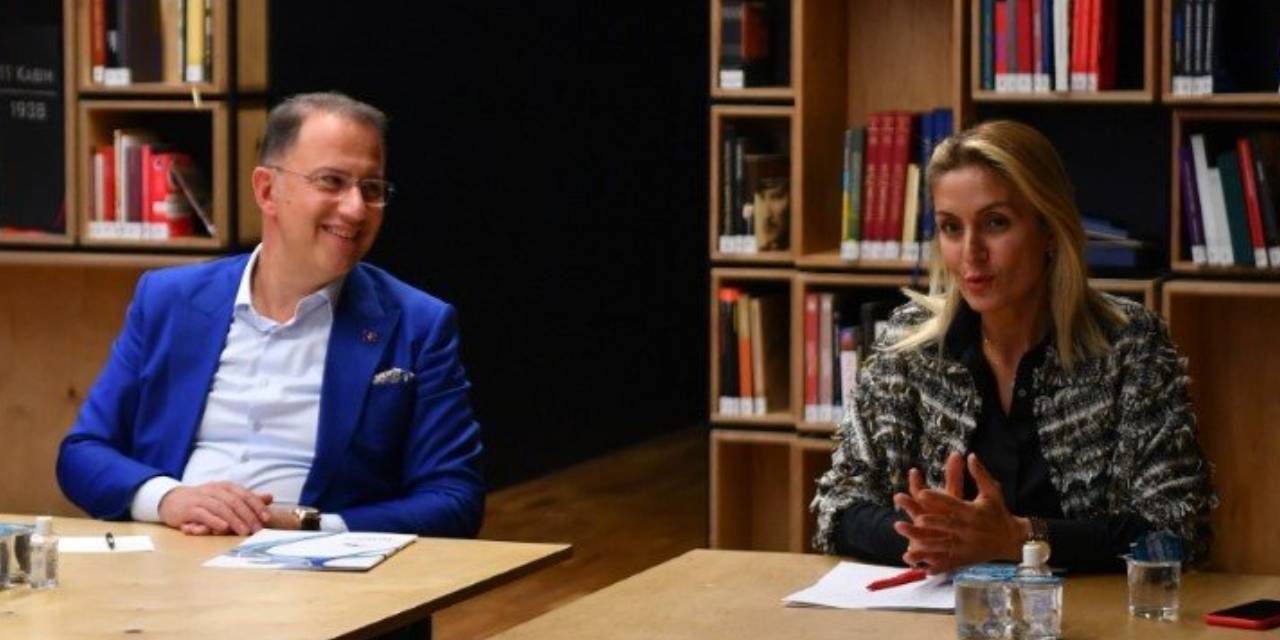 Murat Çalık'ın eşi Zehra Çalık: Eşimin evde tedavi görmesi gerekiyor