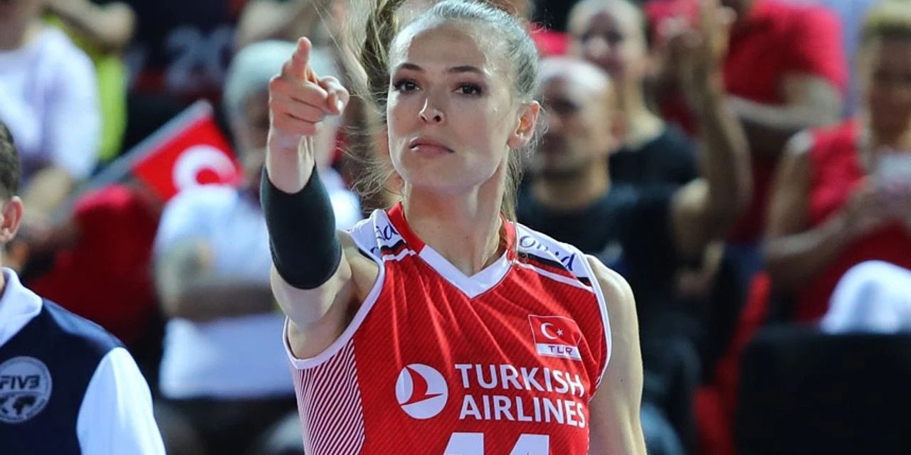 Eda Erdem havalara uçurdu: Filenin Sultanları'nda flaş karar