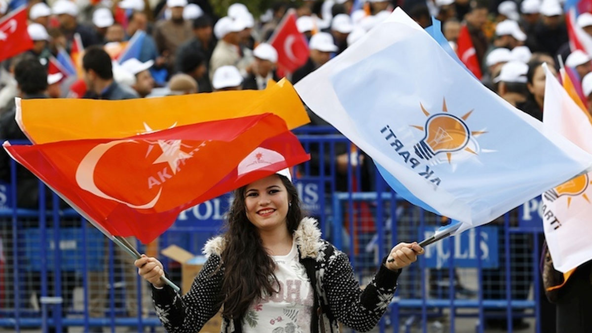 AKP, seçim için İstanbul’a getirdiği seçmenleri geri götürmedi