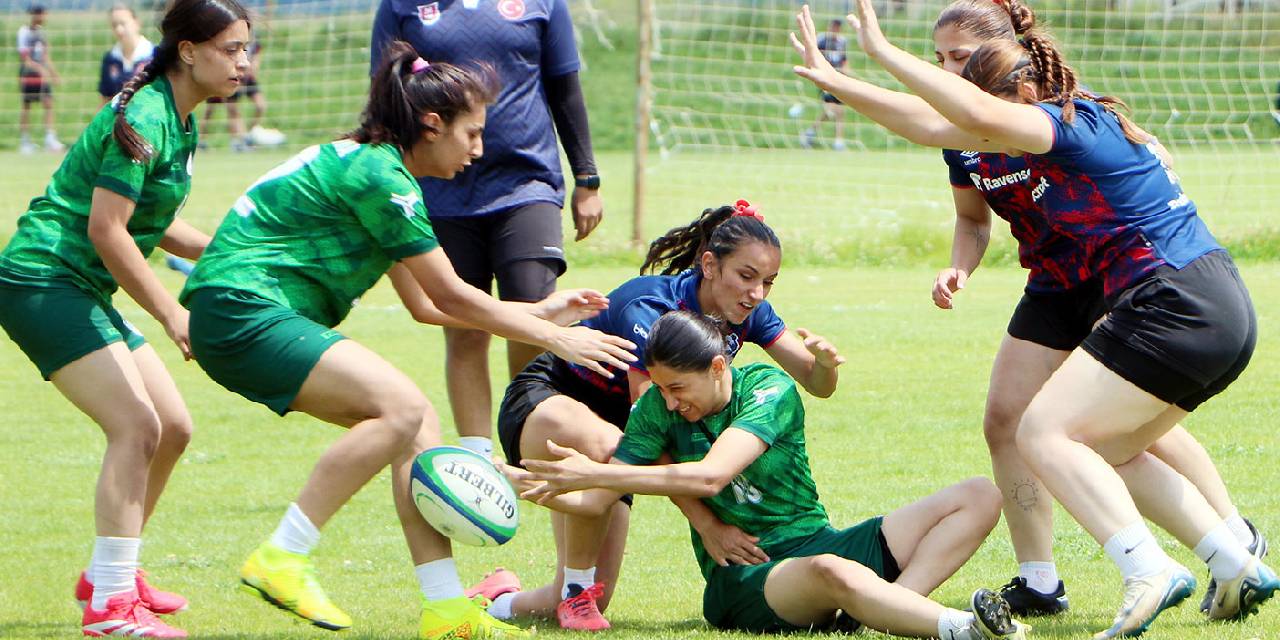 Erzurum'da 1950 metrede büyük mücadele