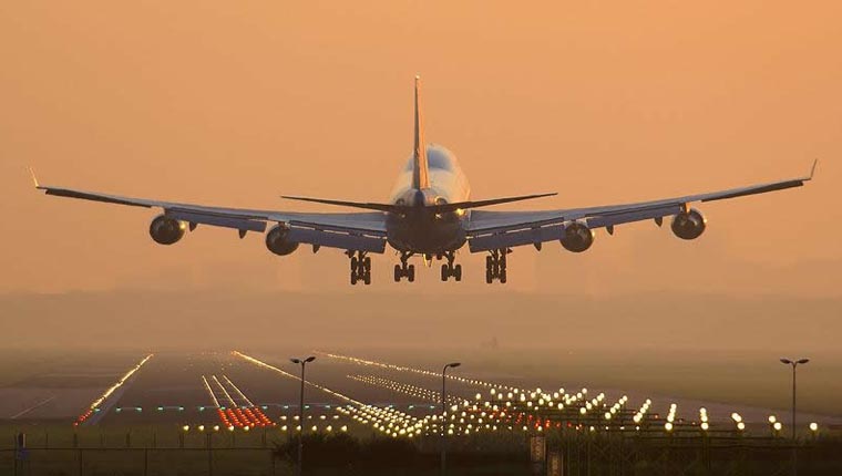 Hindistan Havayolları uçuşunda bomba tehditi