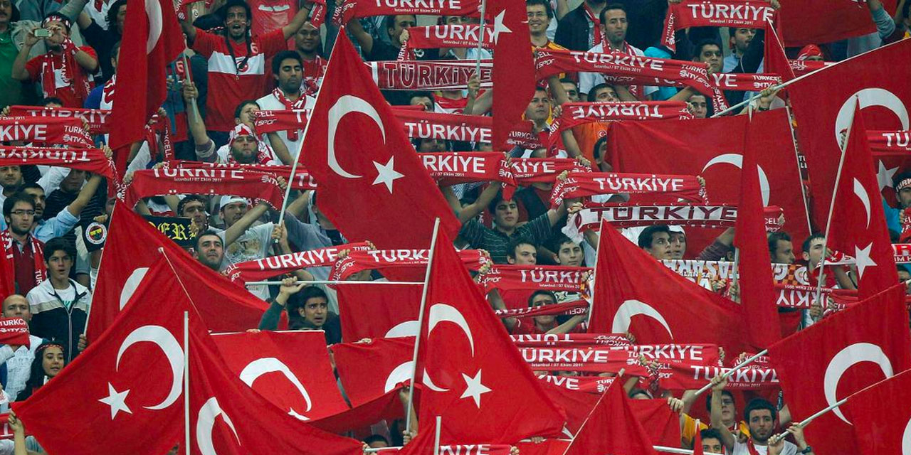 Milli takım yıktı geçti: Yarı finale yükseldi