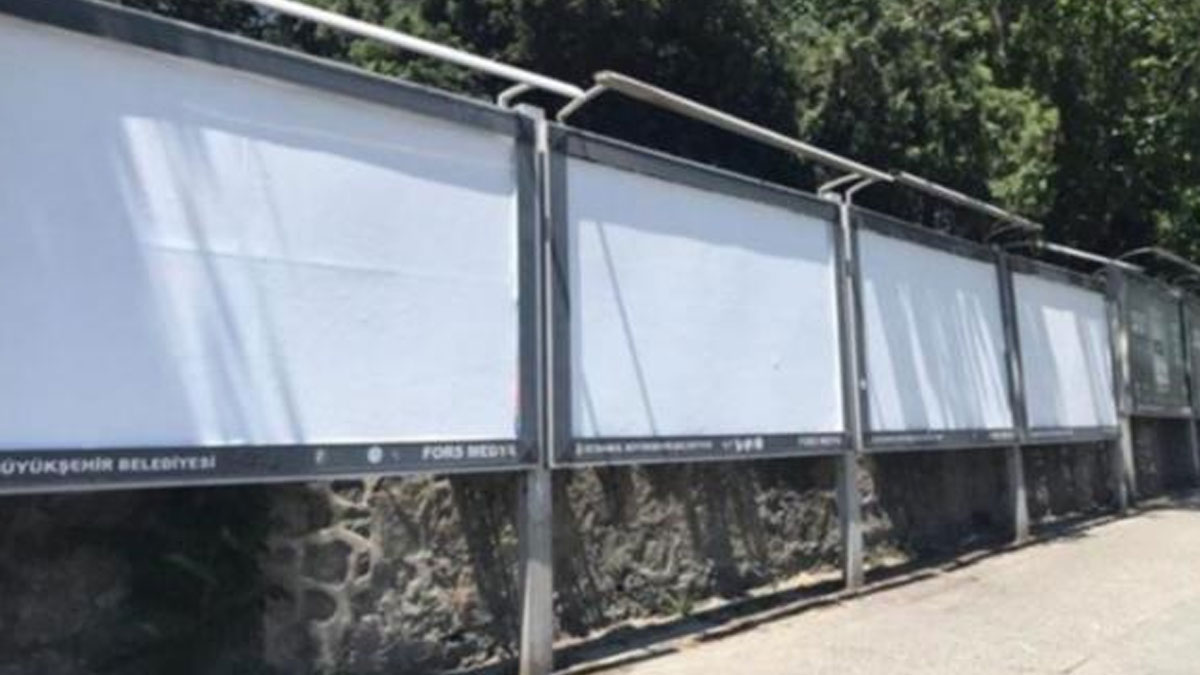 İmamoğlu mazbatayı almadan İBB'nin seçim döneminde astığı afişler kaldırıldı