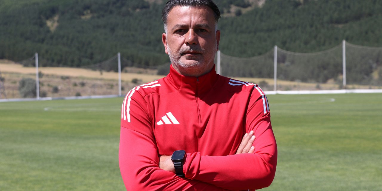 Murat Şahin: Ligin favorilerinden biri olabiliriz