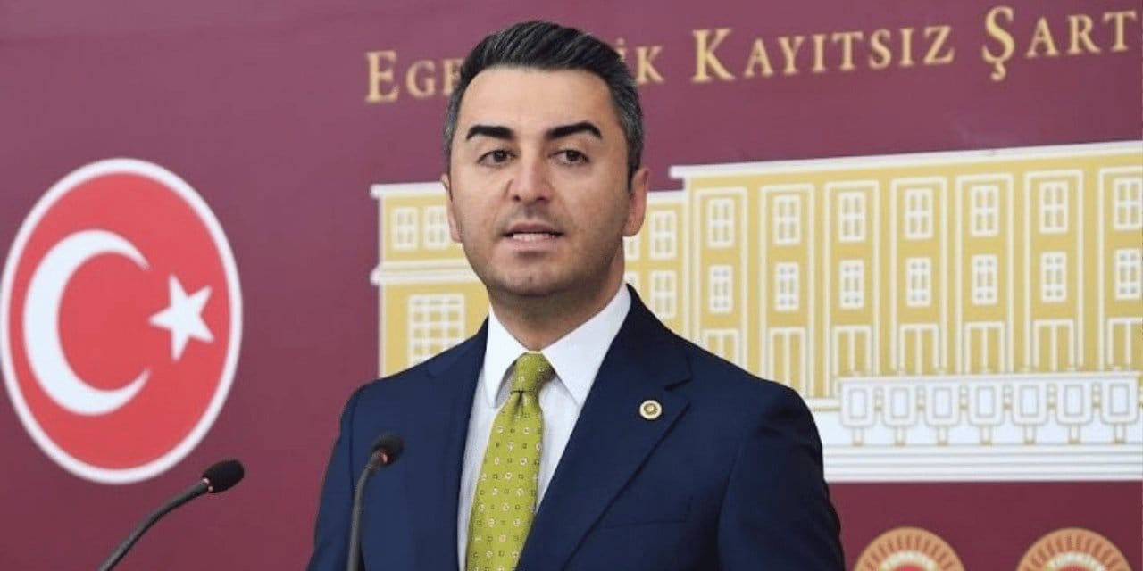 Cem Avşar Meclis'e taşıdı: 10 öğretmenden biri ücretli