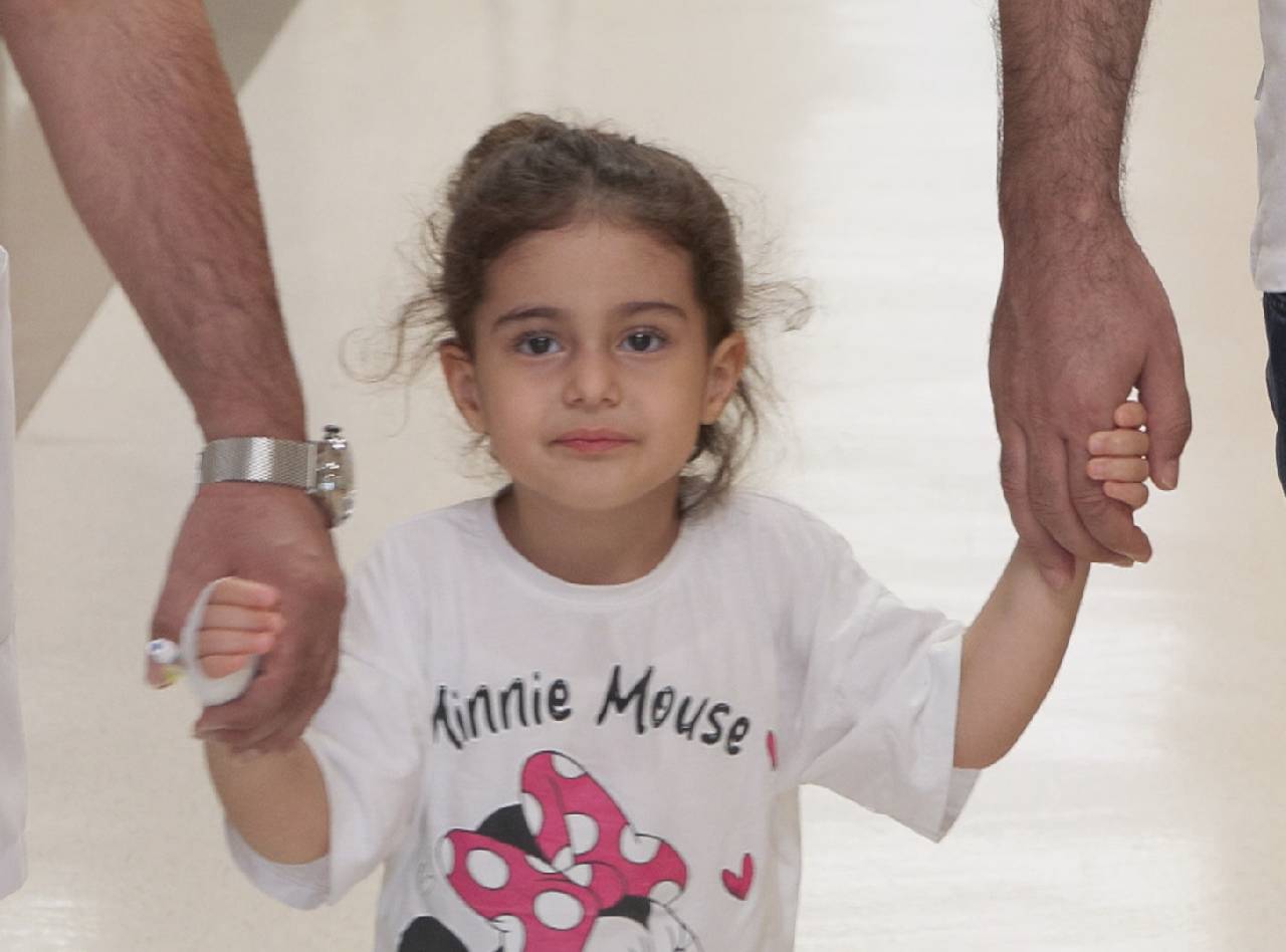 3 yaşındaki Berfin'in karnında tam 66 mıknatıs çıktı!