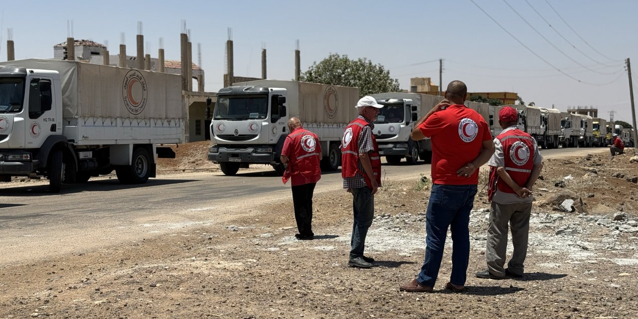 Süveyda’ya insani yardım sevkiyatı