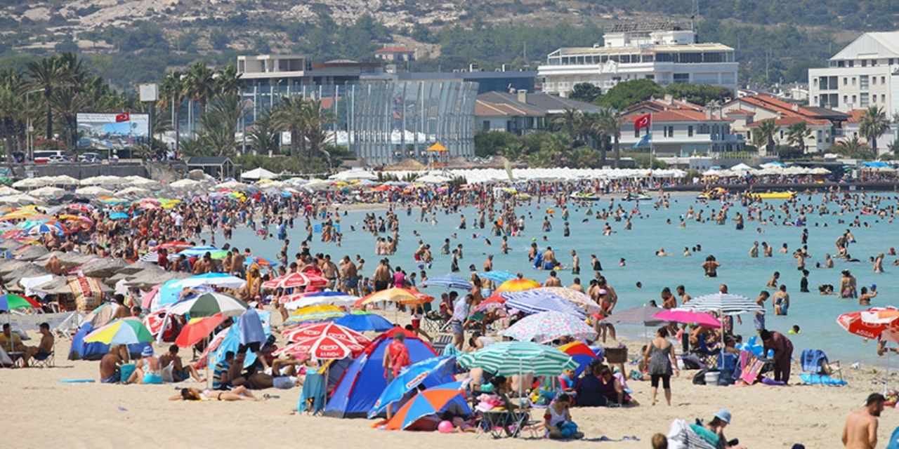Plajlarda denize girmek yasaklandı