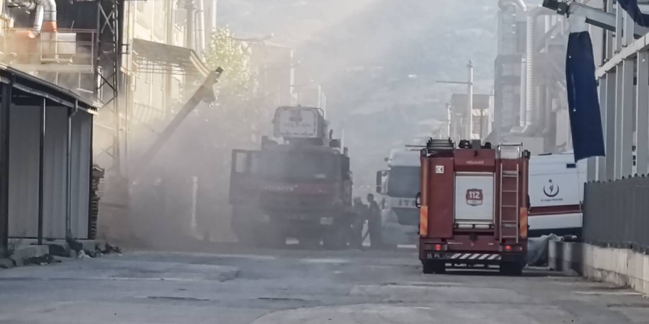 Bursa'da mobilya fabrikasında yangın!