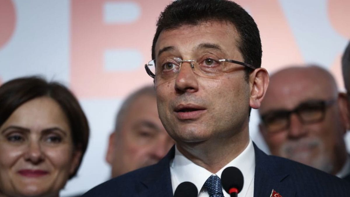 İmamoğlu, İBB'nin Twitter hesabına #FF verdi