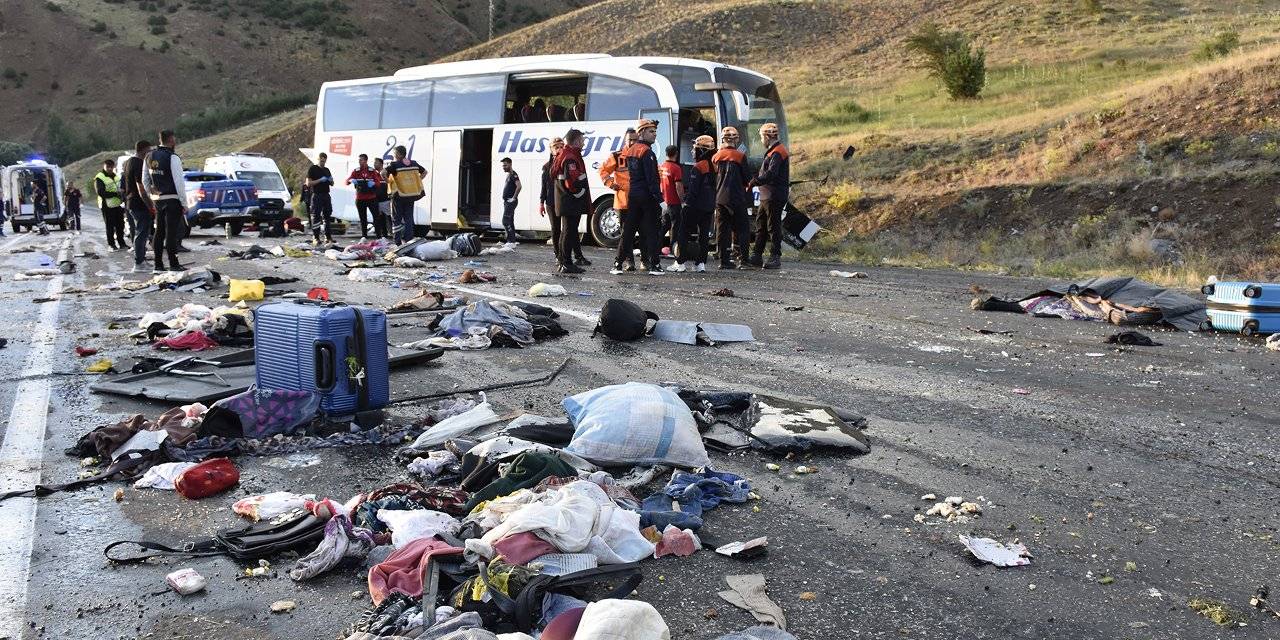 4 kişinin öldüğü otobüs kazasında şoför gözaltına alındı