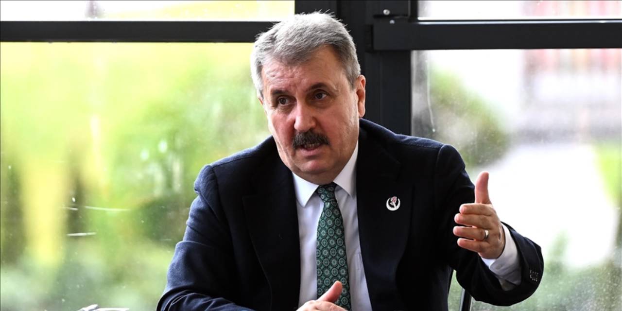 Mustafa Destici: DEM Parti de kendini feshedecek