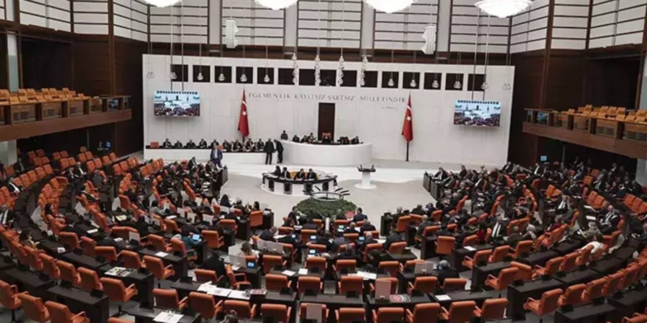 DEM Parti'nin süreçteki komisyon üyeleri belli oldu
