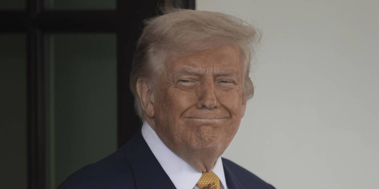 Trump 'Daha önce hiç böyle olmamıştı' diyerek duyurdu