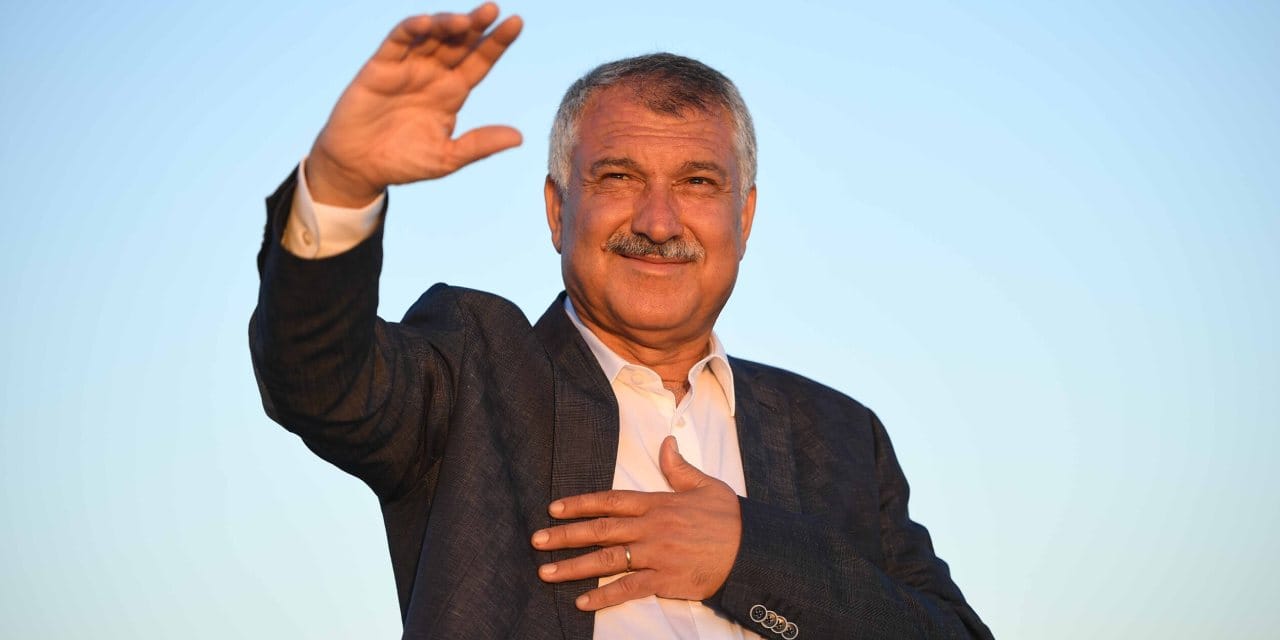 Zeydan Karalar'dan Silivri mektuplarına yanıt: Buradayım, kalbim sizlerle!