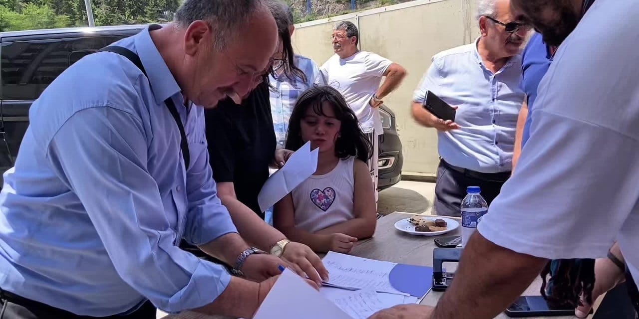 Murat Çalık'ın memleketinde imza kampanyası başlatıldı