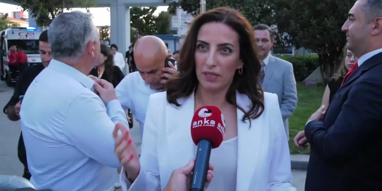 CHP'ye geçen Evrim Rızvanoğlu: Safları sıklaştırmamız gerekiyor