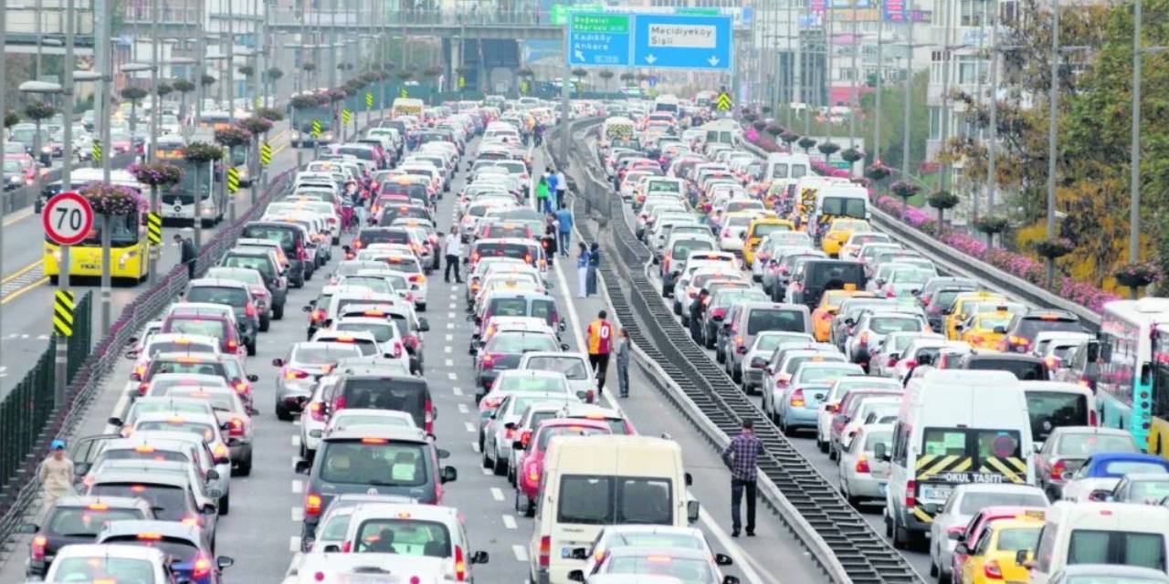 İstanbul'a 120 kilometrelik yolu duyurdu: Sadece onlar kullanacak