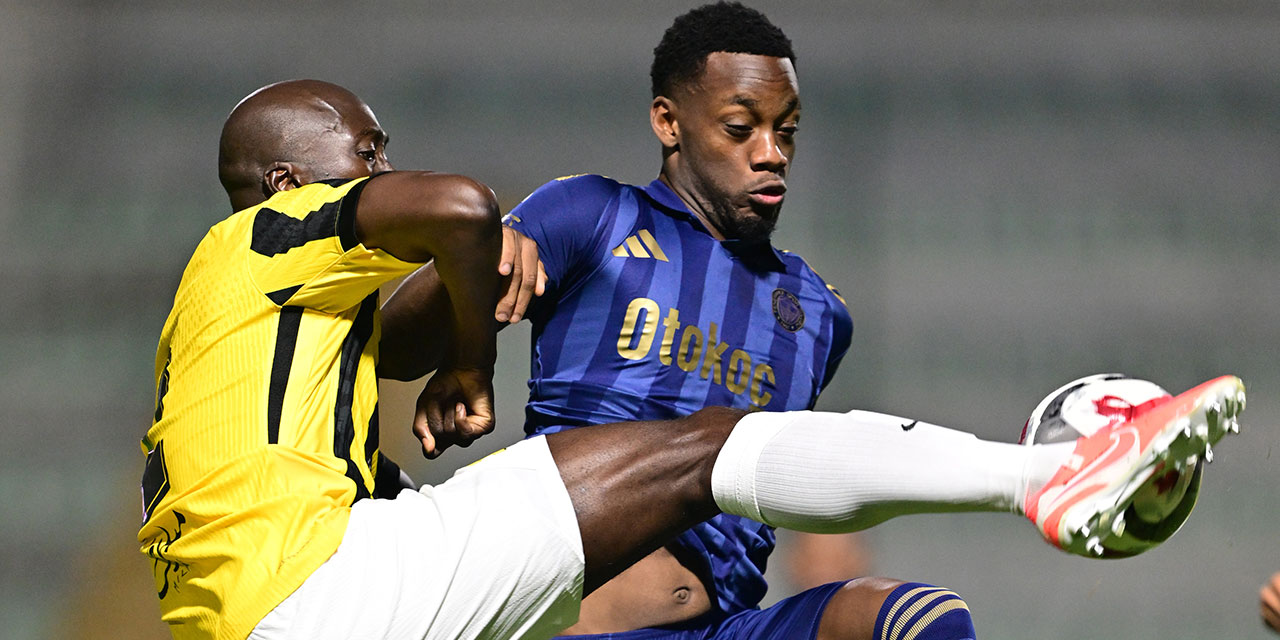 Fenerbahçe yıktı geçti: Jhon Duran şov yaptı