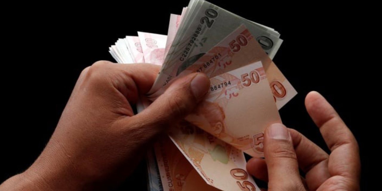 Türkiye'nin dev bankası komisyonu kaldırdı!