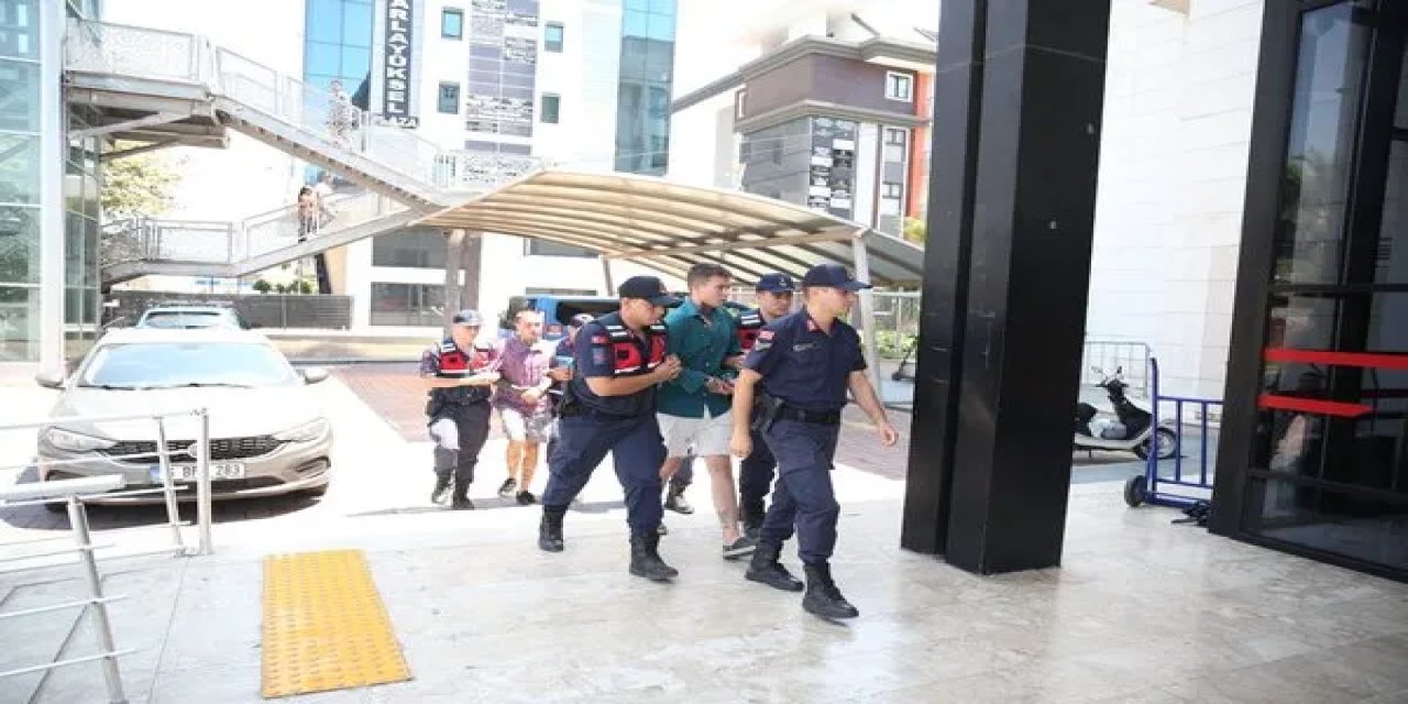 Rusların Antalya'daki kanlı kavgasında 2 kişi tutuklandı