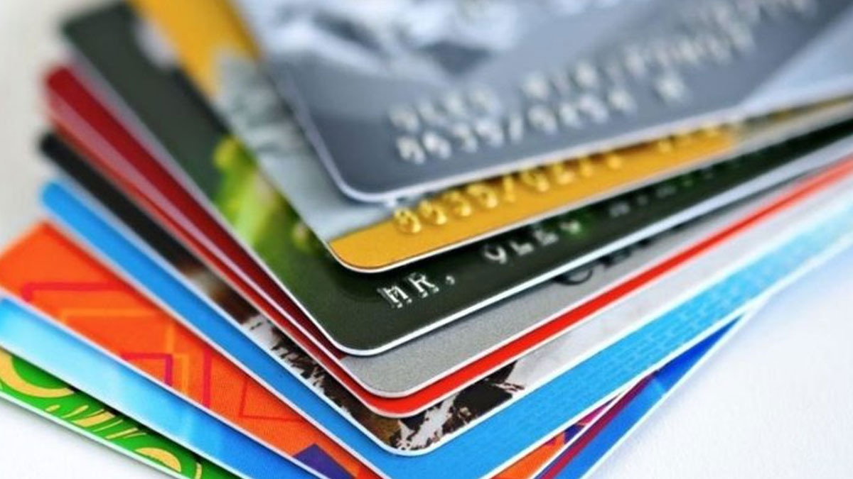 Merkez Bankası kredi kartı işlemlerinde uygulanacak azami faiz oranlarını indirdi