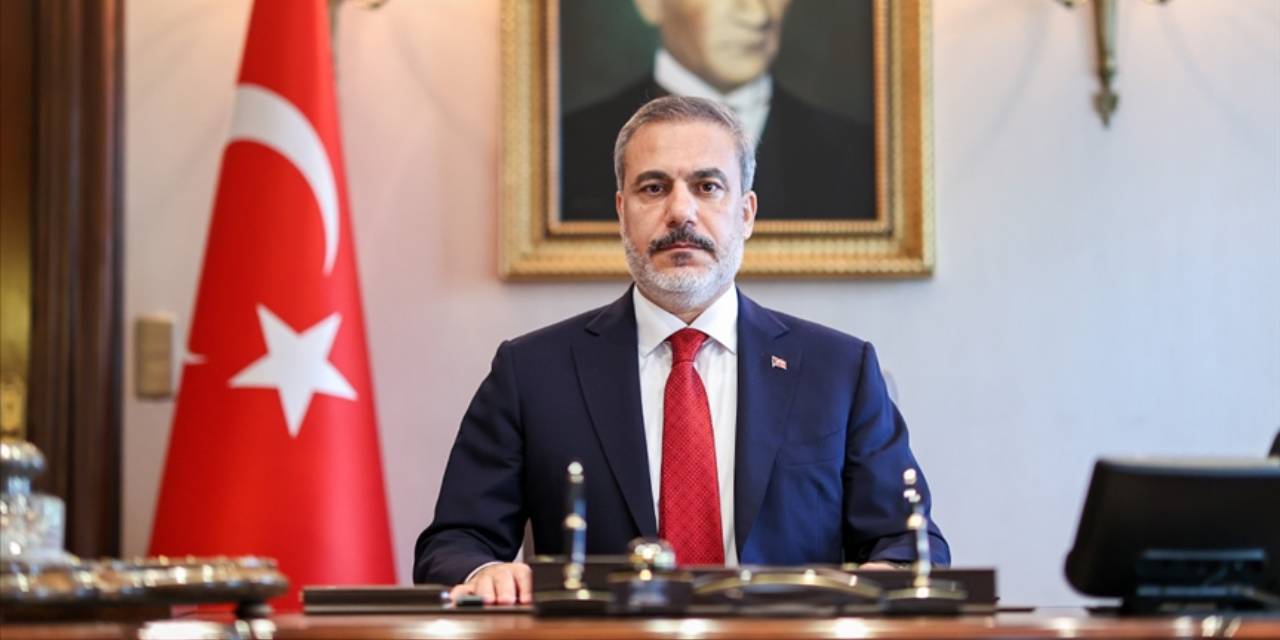 Hakan Fidan: YPG'nin silah bırakmasını bekliyoruz