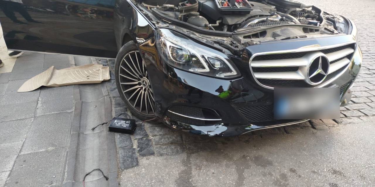 Mercedes'ine taktı 138 bin liralık oldu