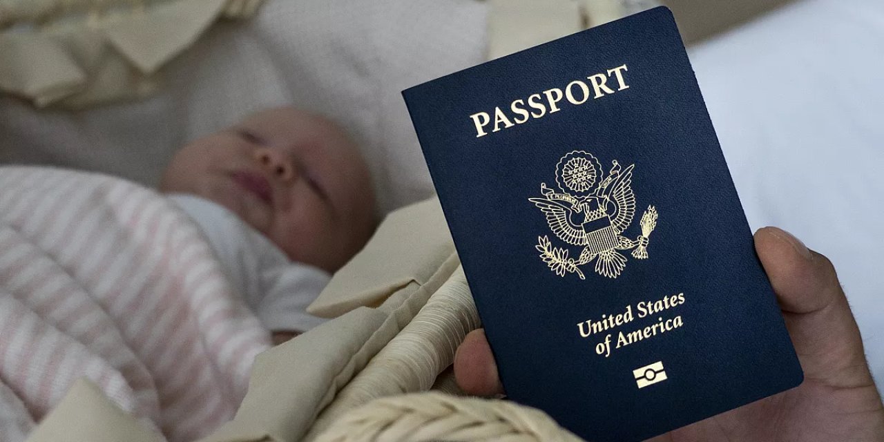 Trump, ABD'de doğumla vatandaşlık hakkını engelleyemiyor