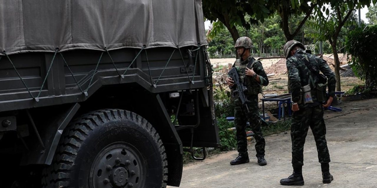 Savaş gemileri sınıra indi, uçaklar havalandı: Gerilim tırmanıyor!