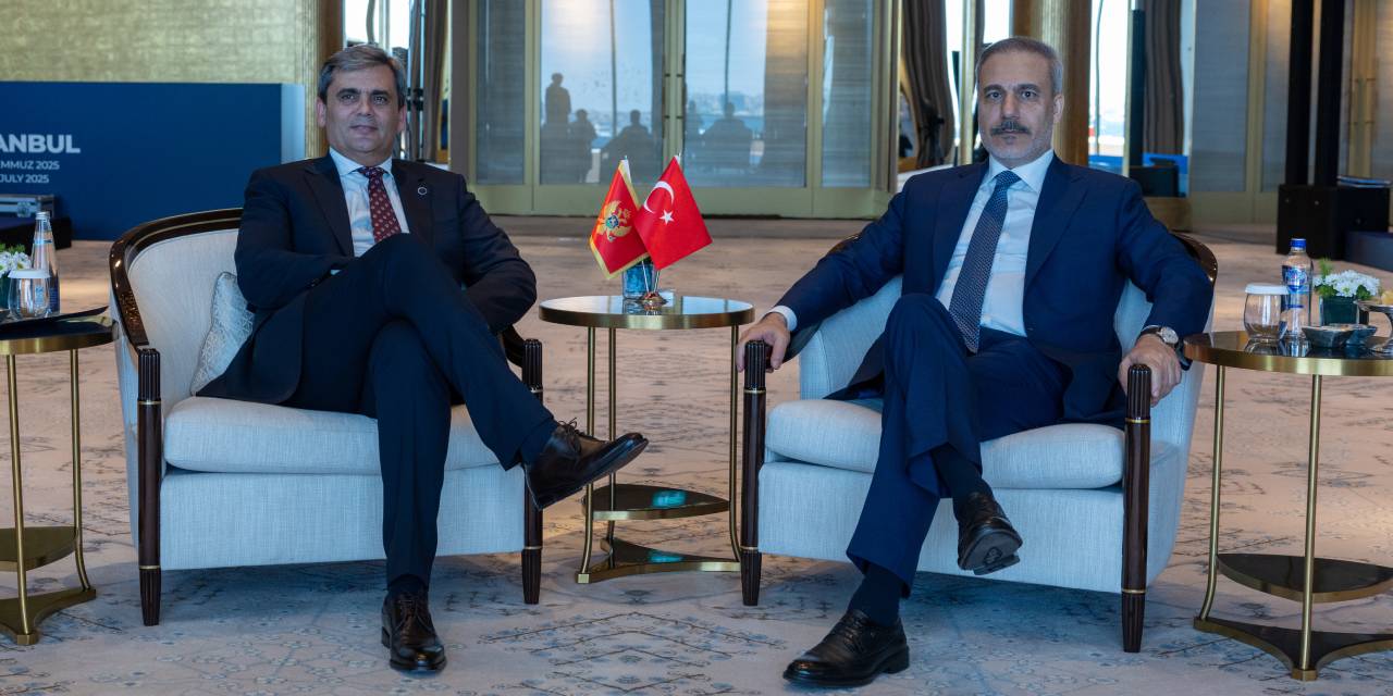 Dışişleri Bakanı Hakan Fidan İbrahimoviç ile görüştü