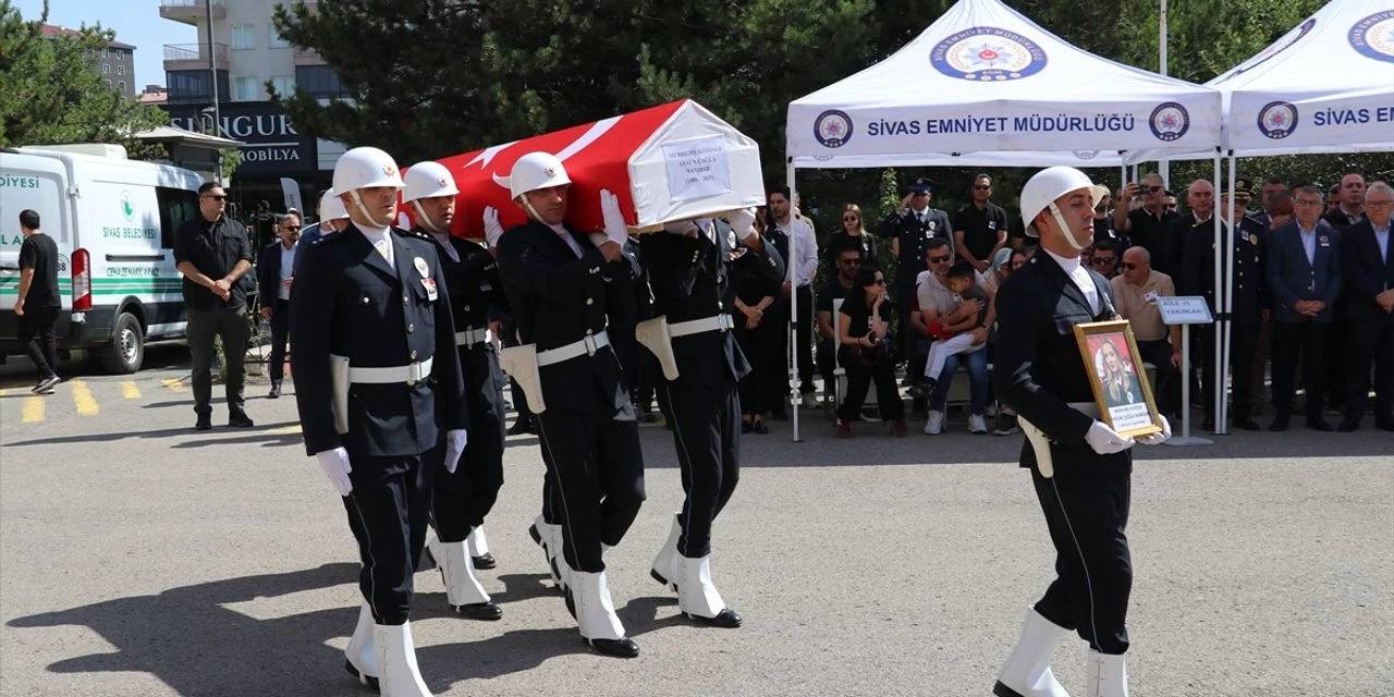 Komiser Aysun Çağlar Namdar gözyaşlarıyla uğurlandı