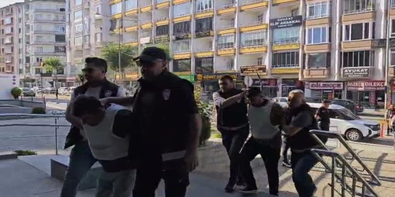 Pazarda silahlı kavga can almıştı: 2 şüpheli hakkında yeni karar