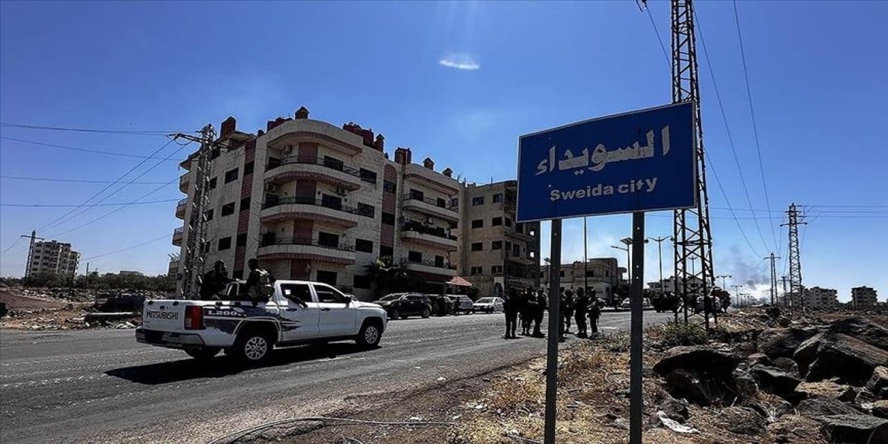 Süveyda'da çatışmalar yine başladı! HTŞ ve Dürzi gruplar birbirine girdi