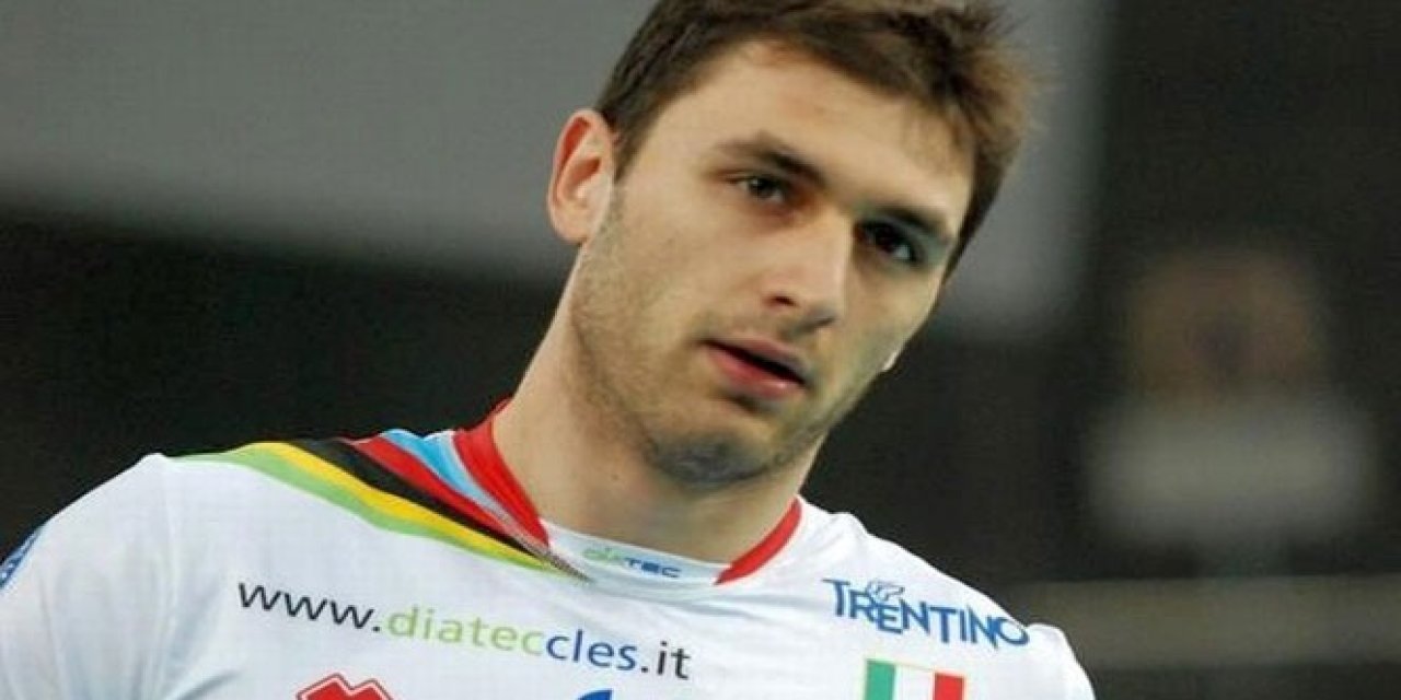 Dünyaca ünlü yıldız oyuncuyu resmen açıkladılar: Türkiye'ye geldi imzayı attı