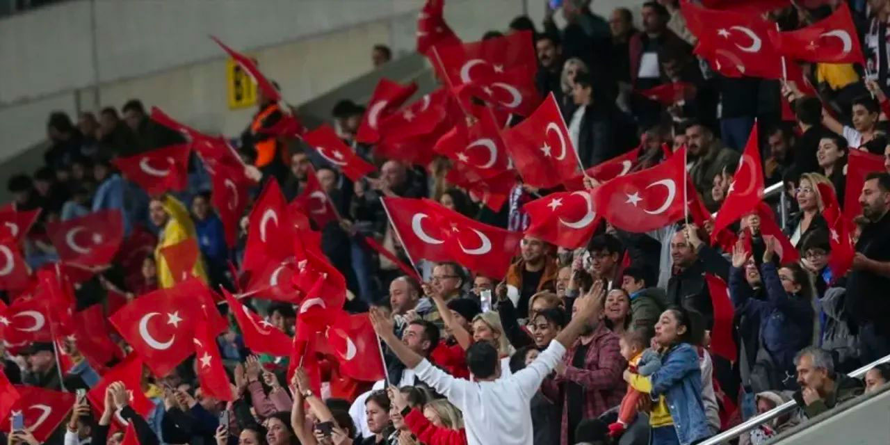 Milli takım yine kazandı: Son 16 turuna kaldı